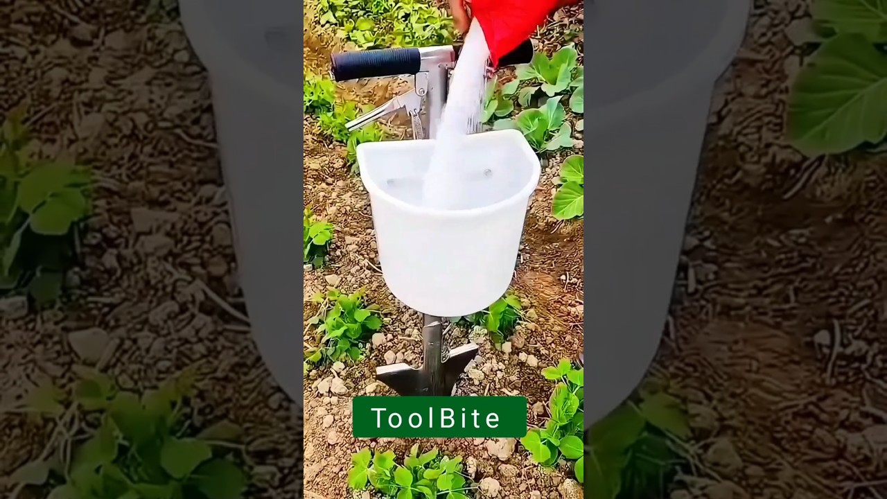 Best Agricultural Fertilizer Spreader for Deep Topdressing | Durable & Efficient #diytools