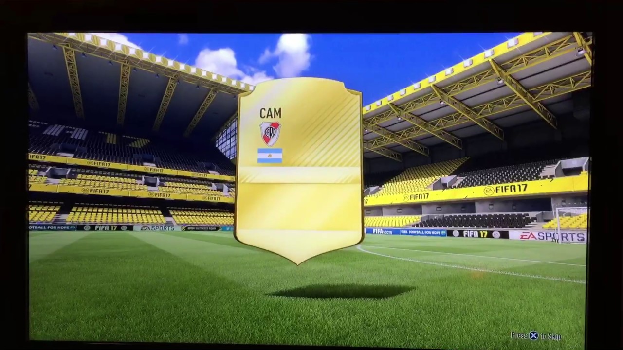 TWO RARE GOLD PLAYERS PACK (FIFA 17) *NTG4*