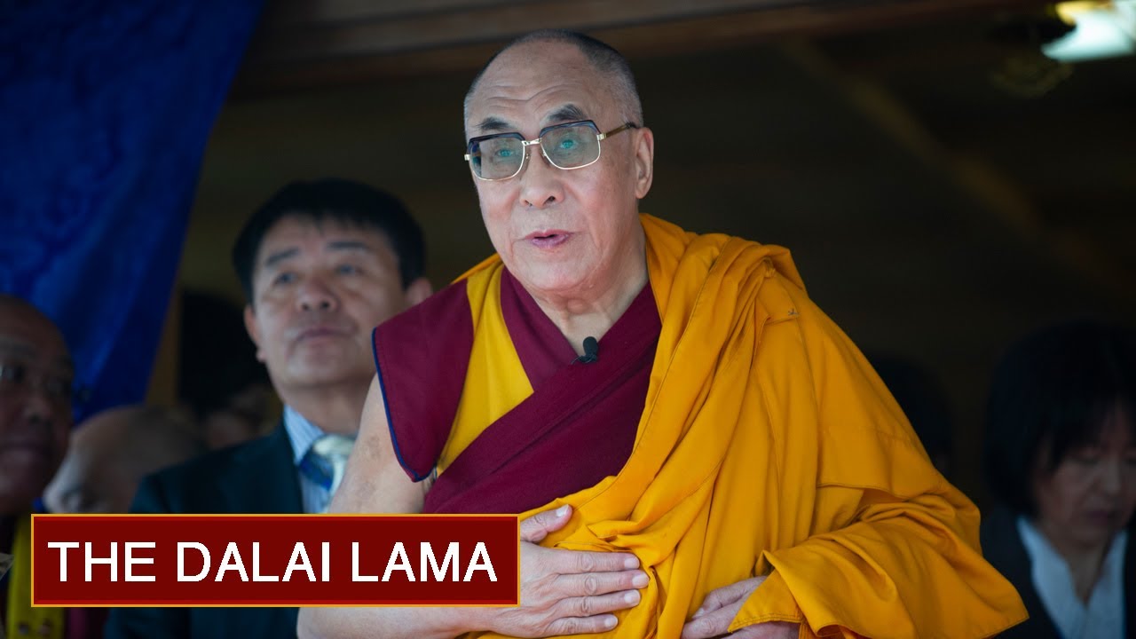 The Dalai Lama Meets with Tsunami Survivors in Ishinomaki, Japan