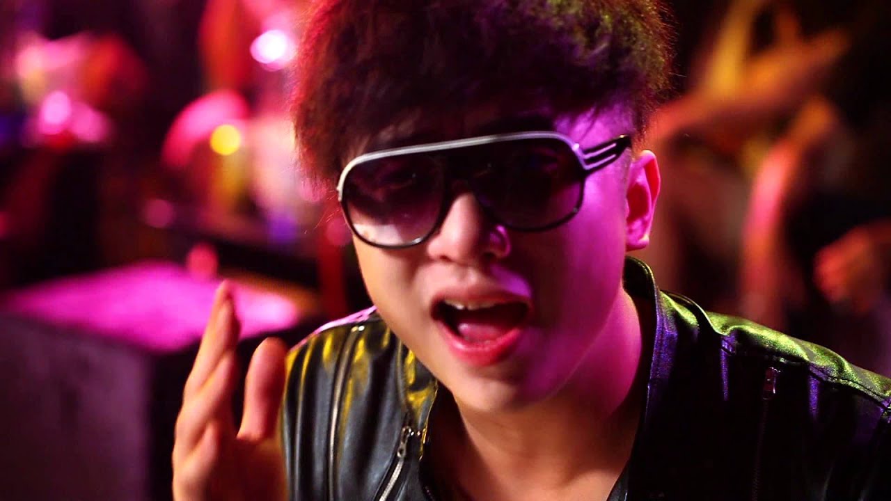 C&acirc;u Chuyện T&igrave;nh Y&ecirc;u (Love Story) - Amanda Baby ft. Yanbi | Official Music Video