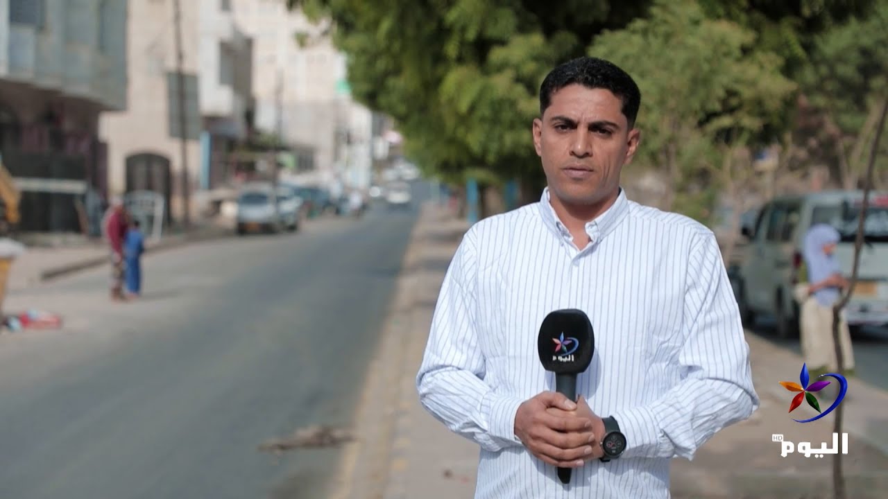 اليمن .. صراع على نقل الواردات من موانئ الحديدة إلى موانئ عدن والمكلا