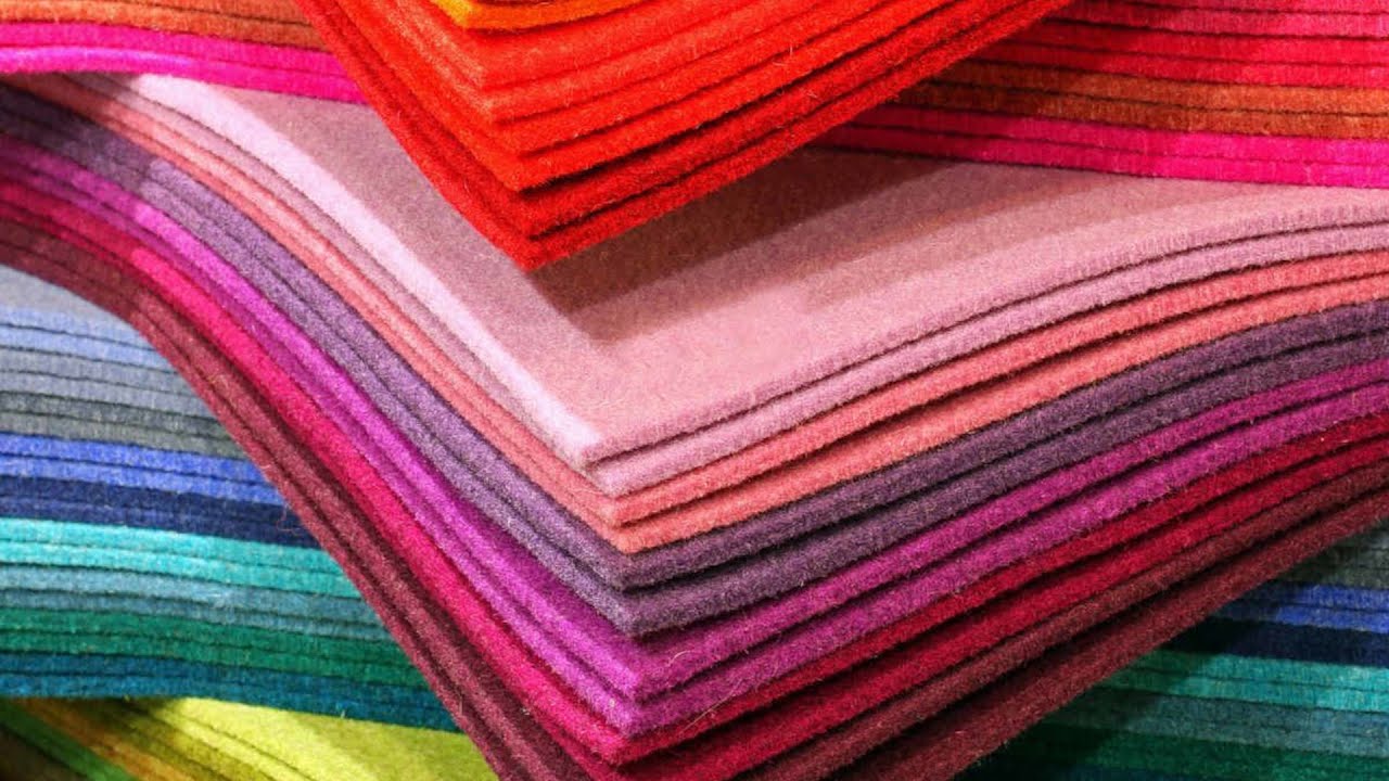 Addobbi natalizi in pannolenci: le idee pi&ugrave; allegre e creative