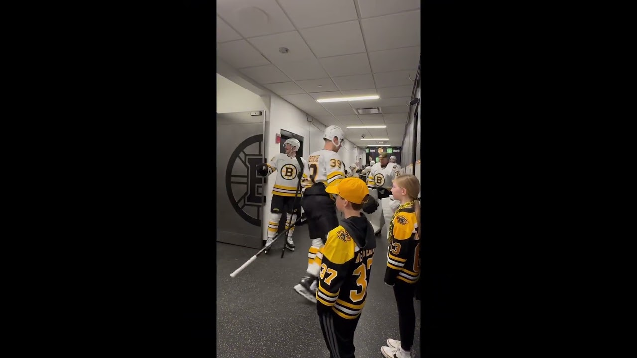 Matteo fan of the day with the Boston Bruins!