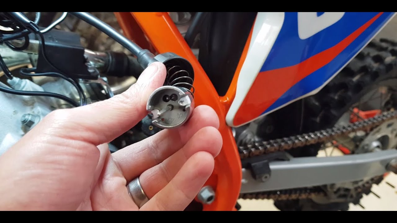 Как отрегулировать положение зажима иглы карбюратора KTM50 KTM 50SX