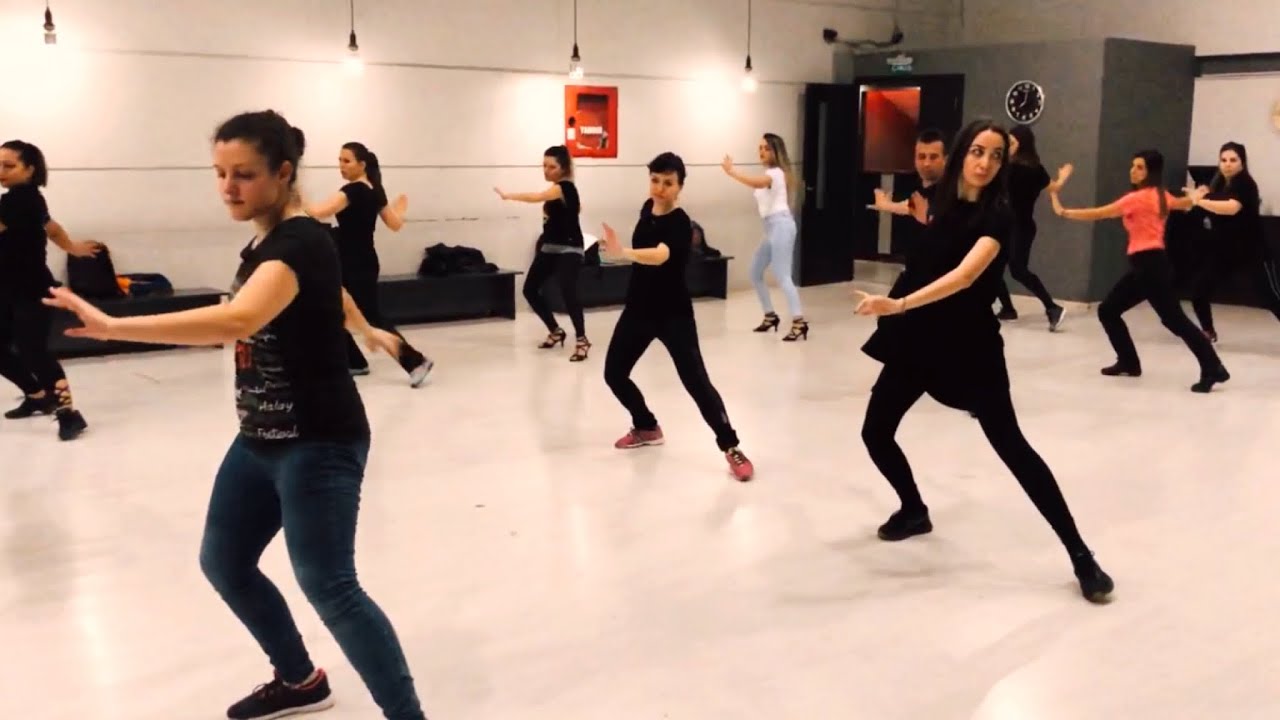 Zeibekiko Dance Rehearsal 🎵 Θέμης Αδαμαντίδης - Σαββατόβραδο