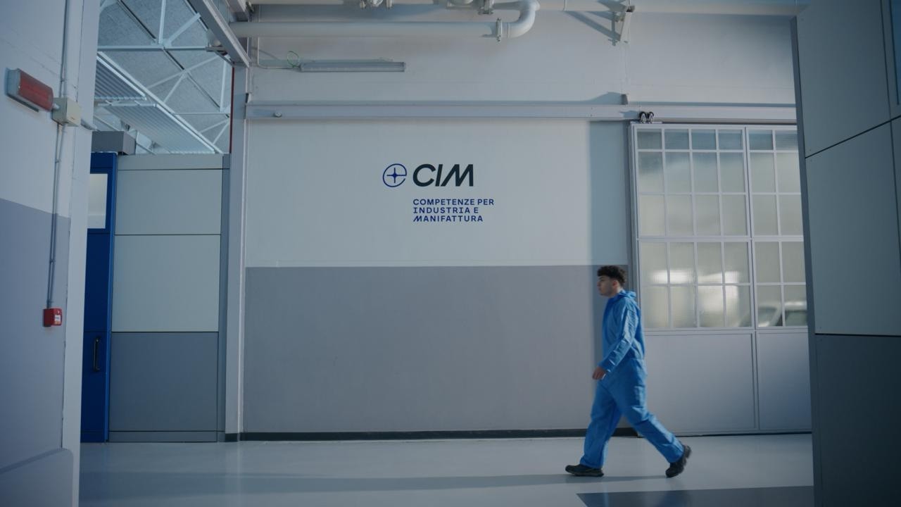 Il “+” che porta l’innovazione in produzione - CIM Competence Center Manifesto 🌐