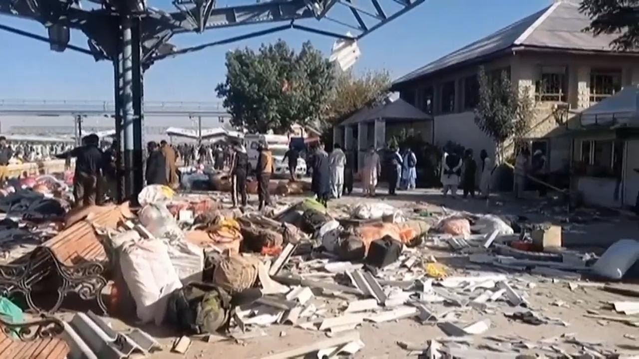Death toll rises to 17 in a powerful bombing at a Quetta rail station in southwestern Pakistan