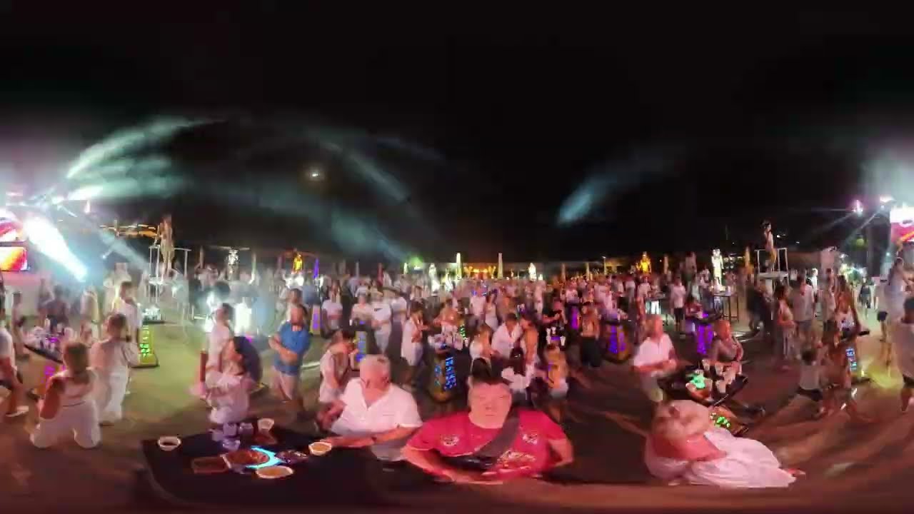 360&deg; VR - White Tiger Beach Party Side Royal Dragon Hotel (Taj Mahal Hotel) 30.08.2023