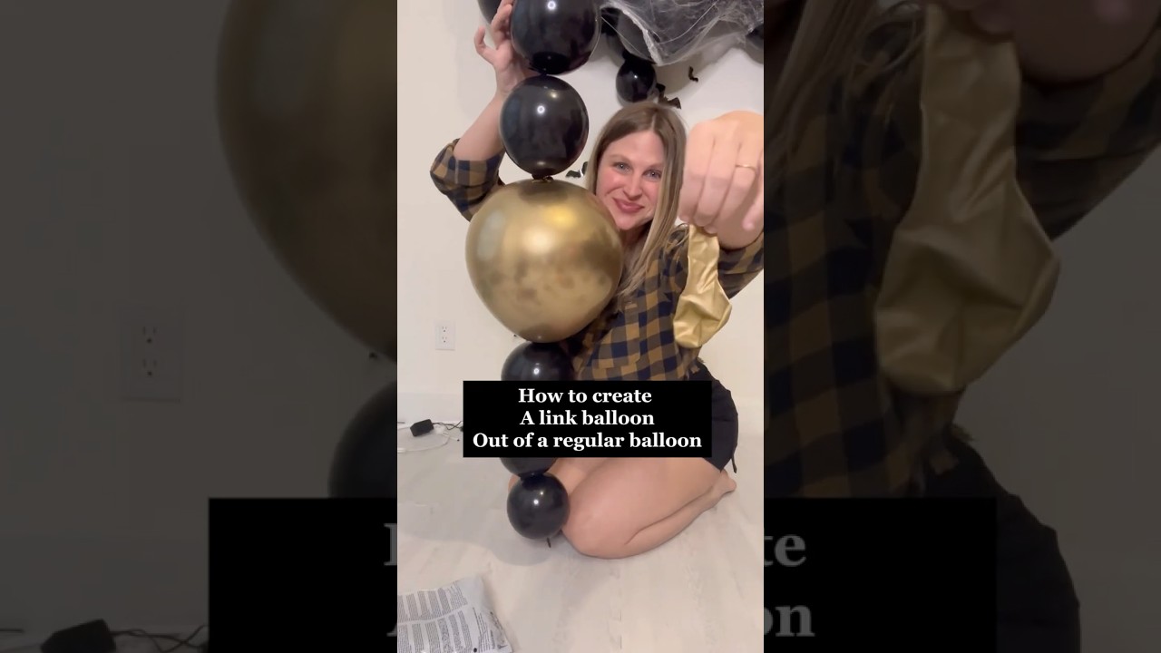 Let&rsquo;s create our own linking chain balloons out of a regular latex balloon