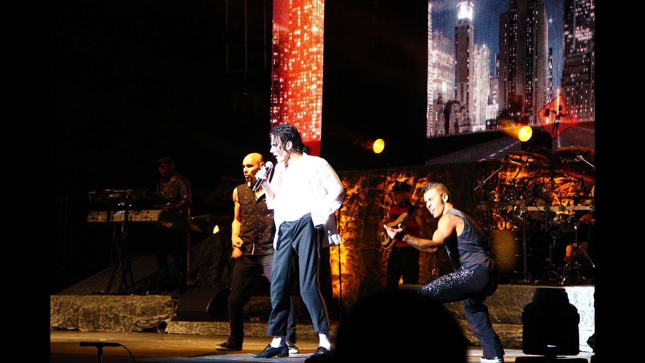 Fabio Mordà Michael Jackson Tribute Artist - Black Or White Live in Concert (Minnesota)