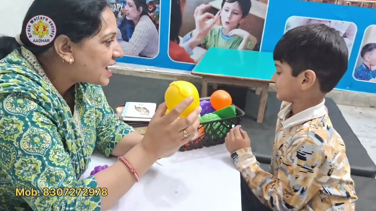 AUTISM BACCHE KO SPEECH THERAPY KAISE KARAYEIN | Speech Therapy #speechtherapy