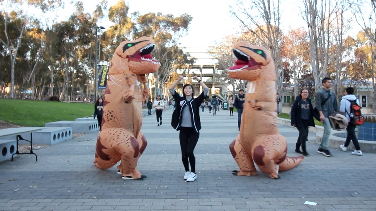 DANCING TO K-POP IN PUBLIC CHALLENGE: T-REX EDITION