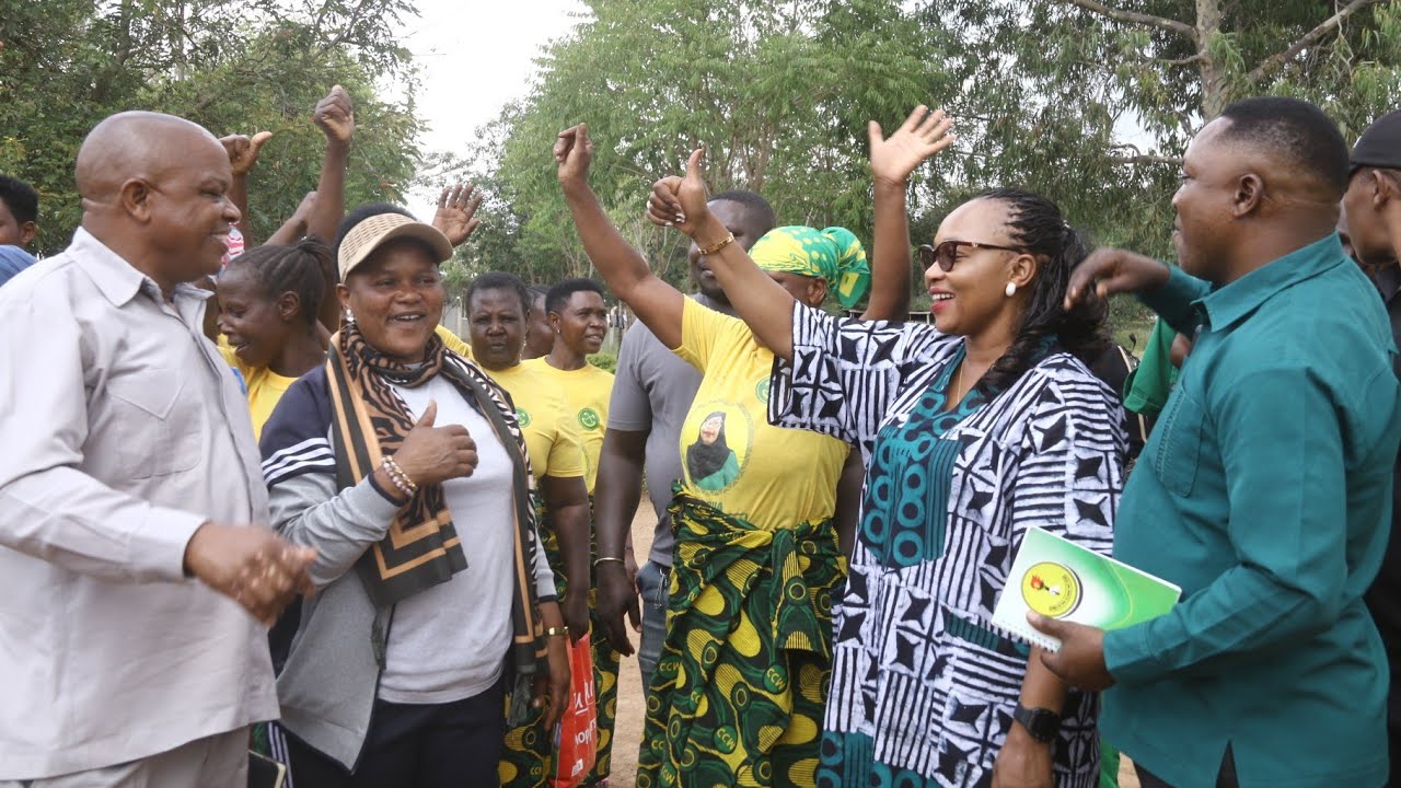 MBUNGE ESTHER MATIKO ATETA NA WANANCH KATA YA KETARE