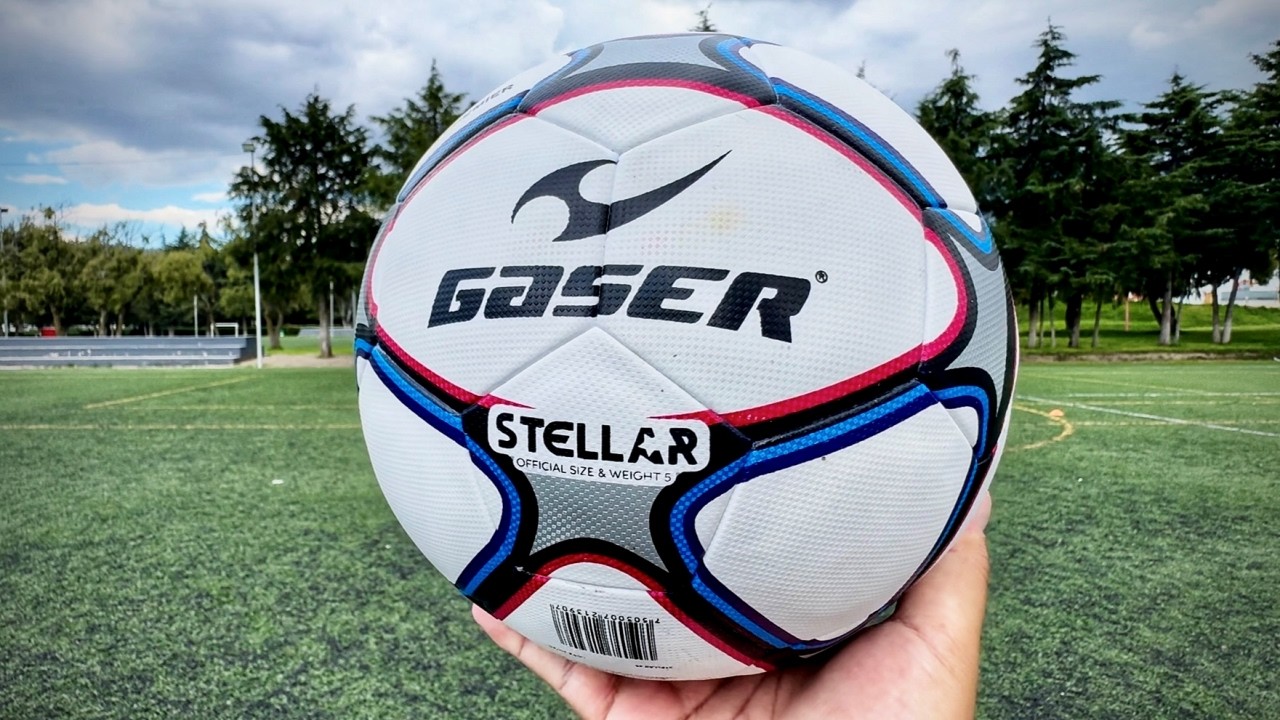 Este es el BALÓN de FÚTBOL FIFA QUALITY PRO mas barato | GASER STELLAR | REVIEW EN CAMPO