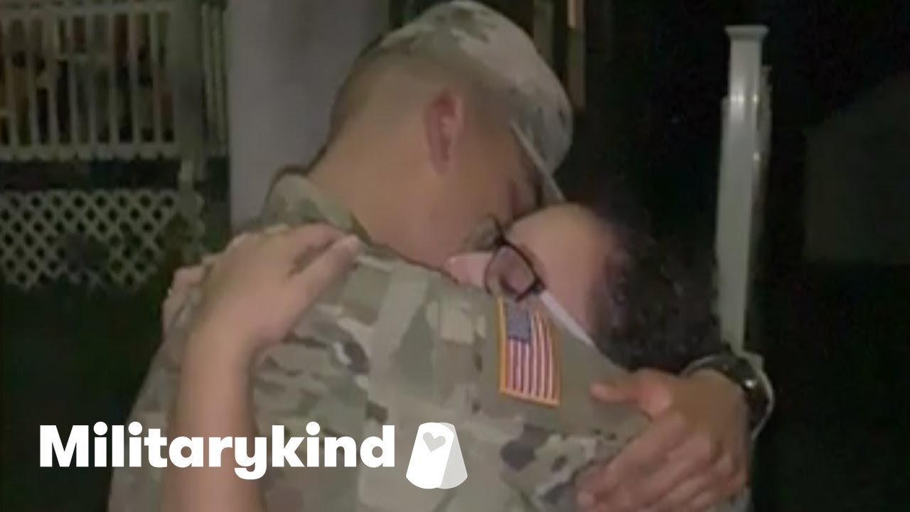 Soldier pulls off late-night homecoming surprise | Militarykind