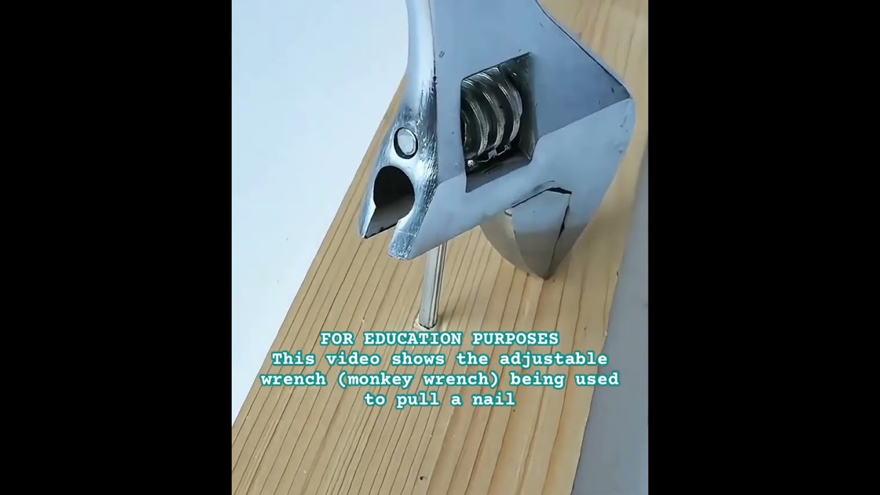 Use wrench to pull nails #shorts #LifeHacks #ToolTips #DIYHack #AdjustableWrench #HandyTips #skill