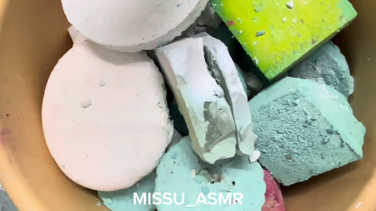 ASMR/ gym chalk/colourful gym chalk/fresh and reforme gym chalk /Satisfying ASMR/Sleep Aid Oddly