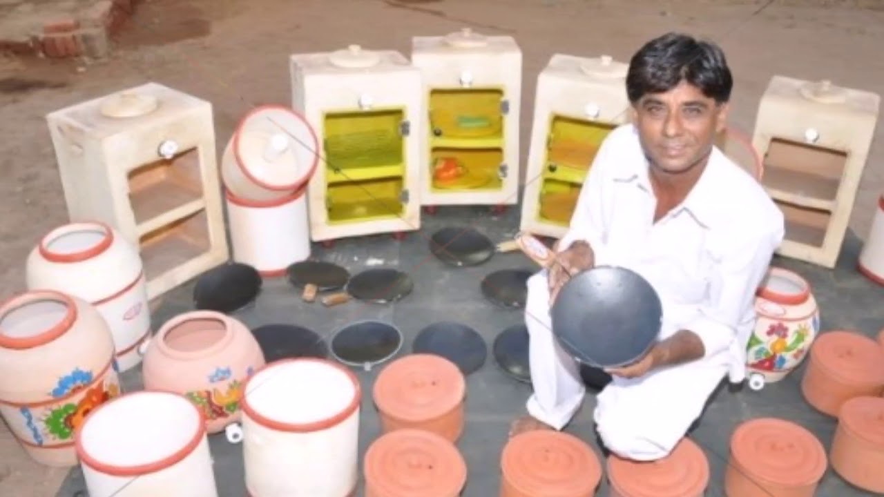 गरीबी में कर्ज लेकर फैक्ट्री शुरू की थी, आज लोगों को बिना बिजली से चलने वाला फ्रिज दे रहा है...