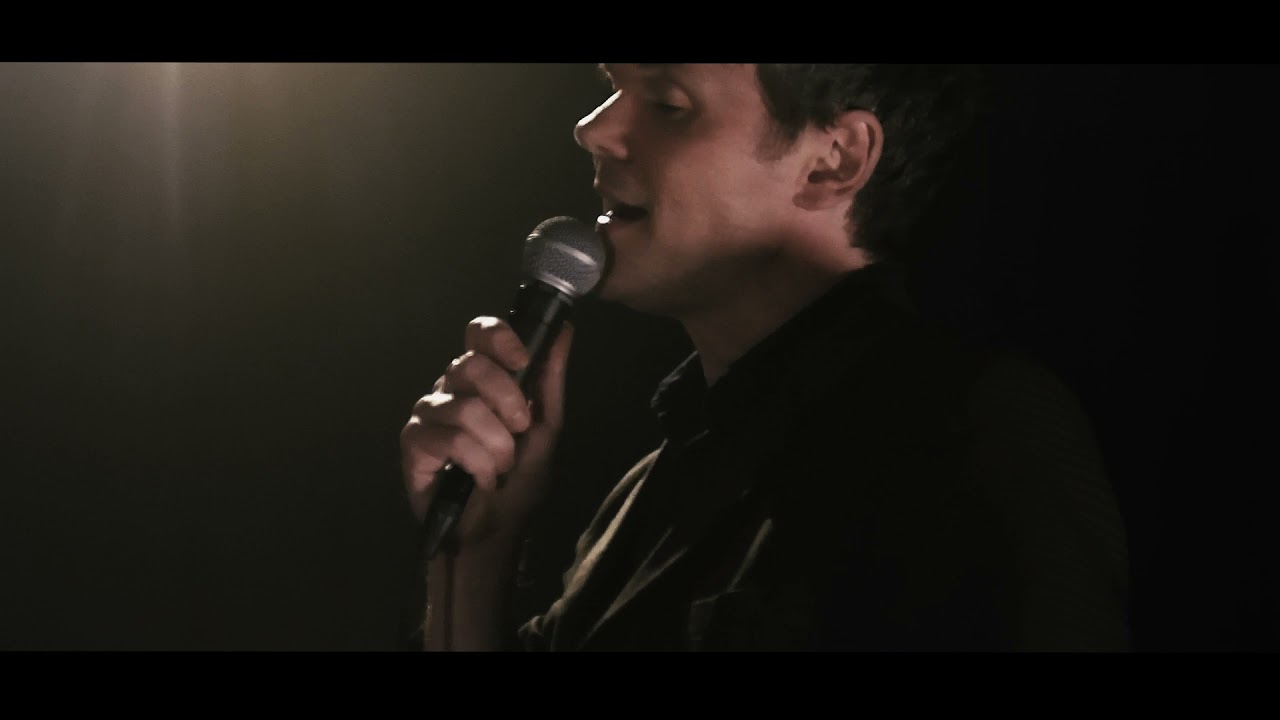 Roddy Woomble - Dead Of The Moon (live from An Tobar)