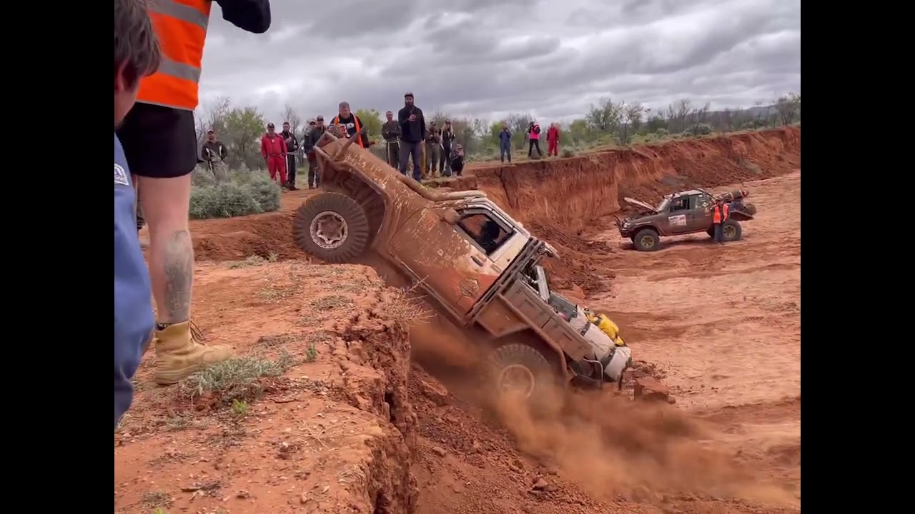 Ultimate 4x4 Challenge 2022. #4wd #offroading #winch #mudbogging #watercrossing
