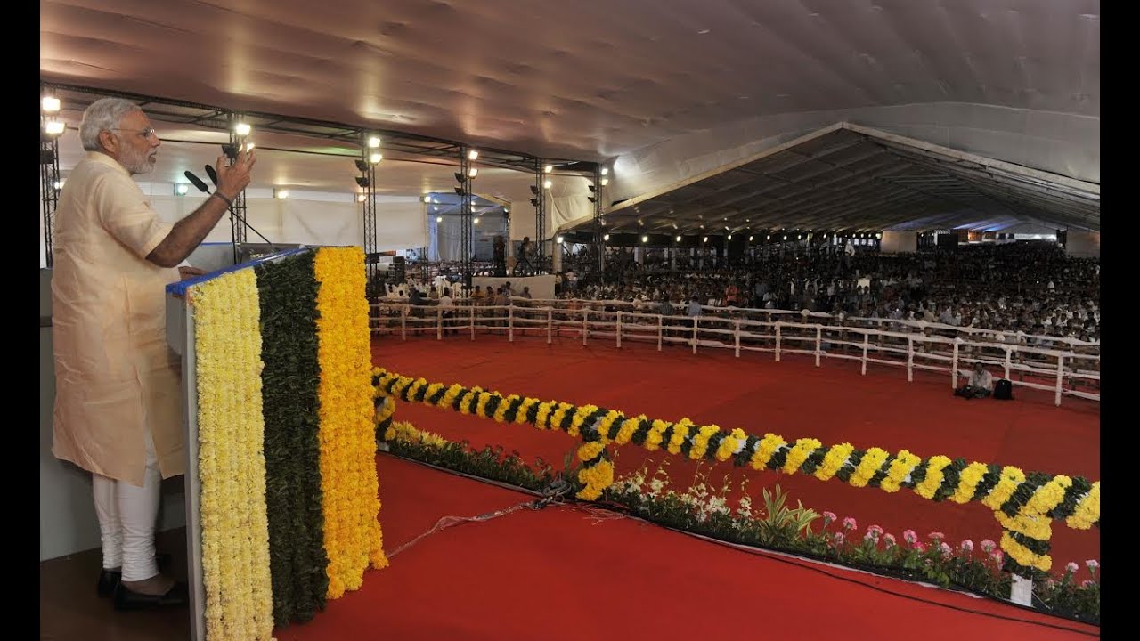 PM Modi's speech at Bhoomipujan of two Metro Corridors at BKC, Mumbai
