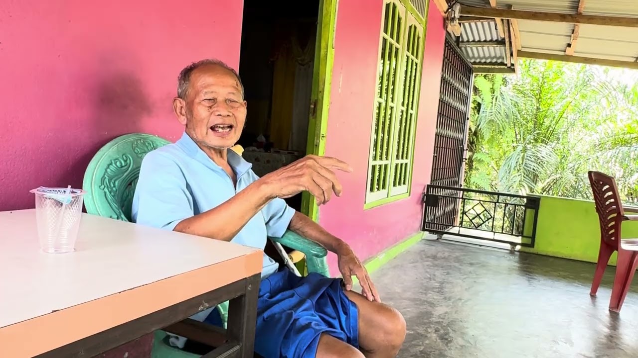 Hanya pak Nur Sholeh yang mampu bertahan di transmigrasi kalimantan