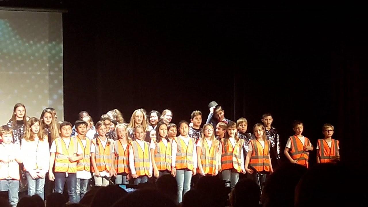 Christmas Show 2018 December final