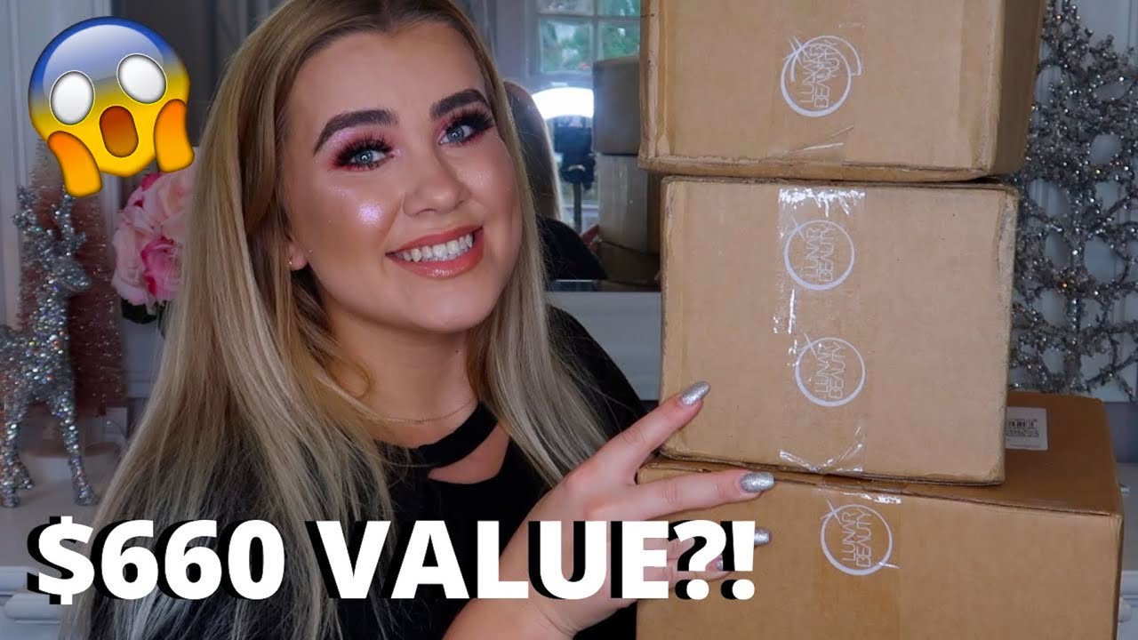 UNBOXING ALL 3 LUNAR BEAUTY MYSTERY BOXES! + HUGE GIVEAWAY - VLOGMAS DAY 13