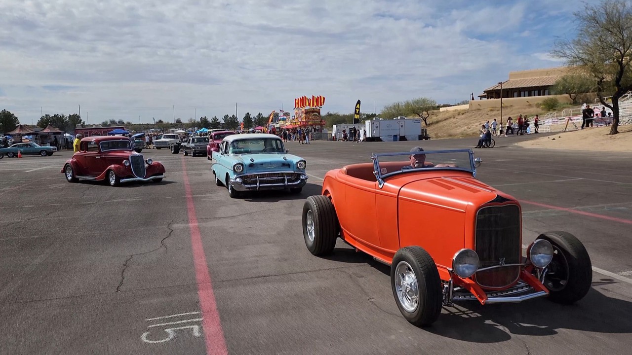 Scottsdale Arizona Goodguys car show throwback {Goodguys Southwest Nationals} 1000s of classic cars