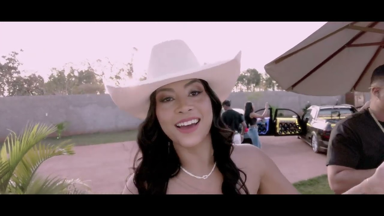 Casal Apegadinho - Verig ft Dhessy Monteiro ( Prod / @WeryNoBeat