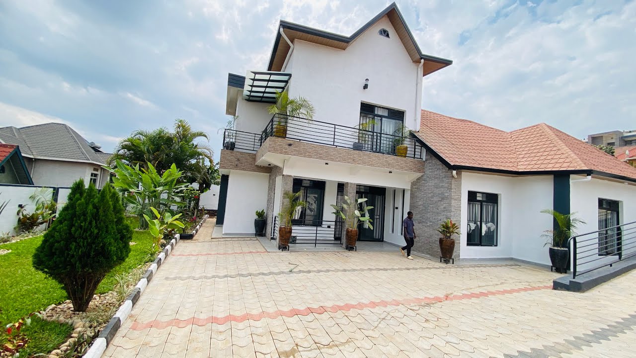 RANGIZA UMWAKA UTUYE NEZA 📍KGL RWANDA KICUKIRO KAGARA IGURIRE IYINZU KURI MILLIONS 330 