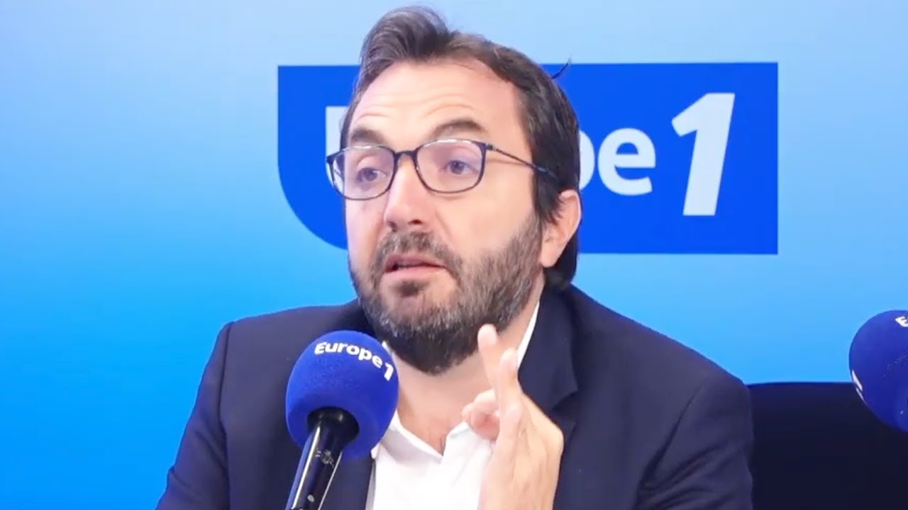 Emmanuel Macron, spectateur de la colère française