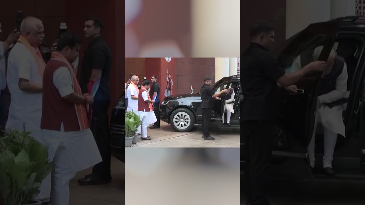 Modi arrives at BJP headquarters