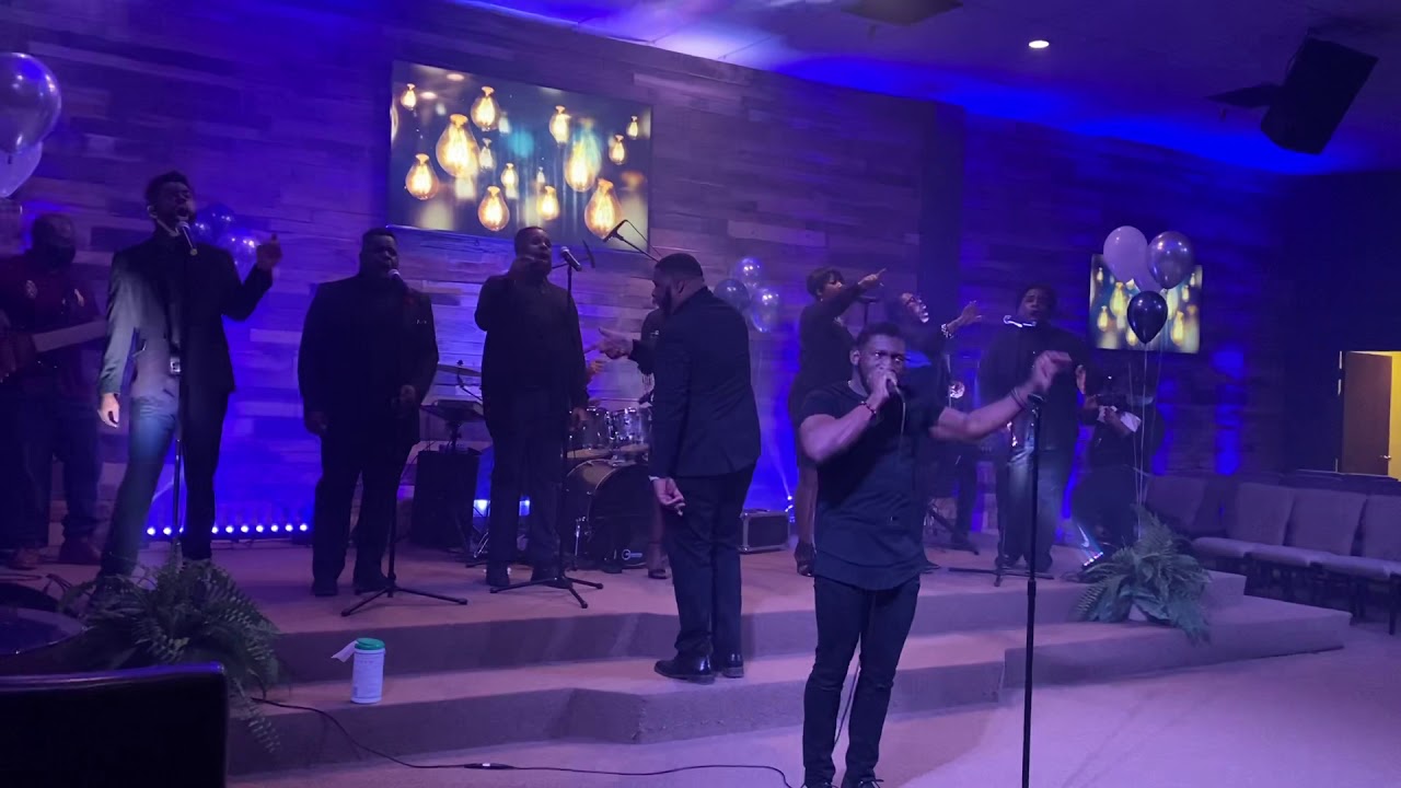 Be Praised Yahweh Medley - Gavin Hughes