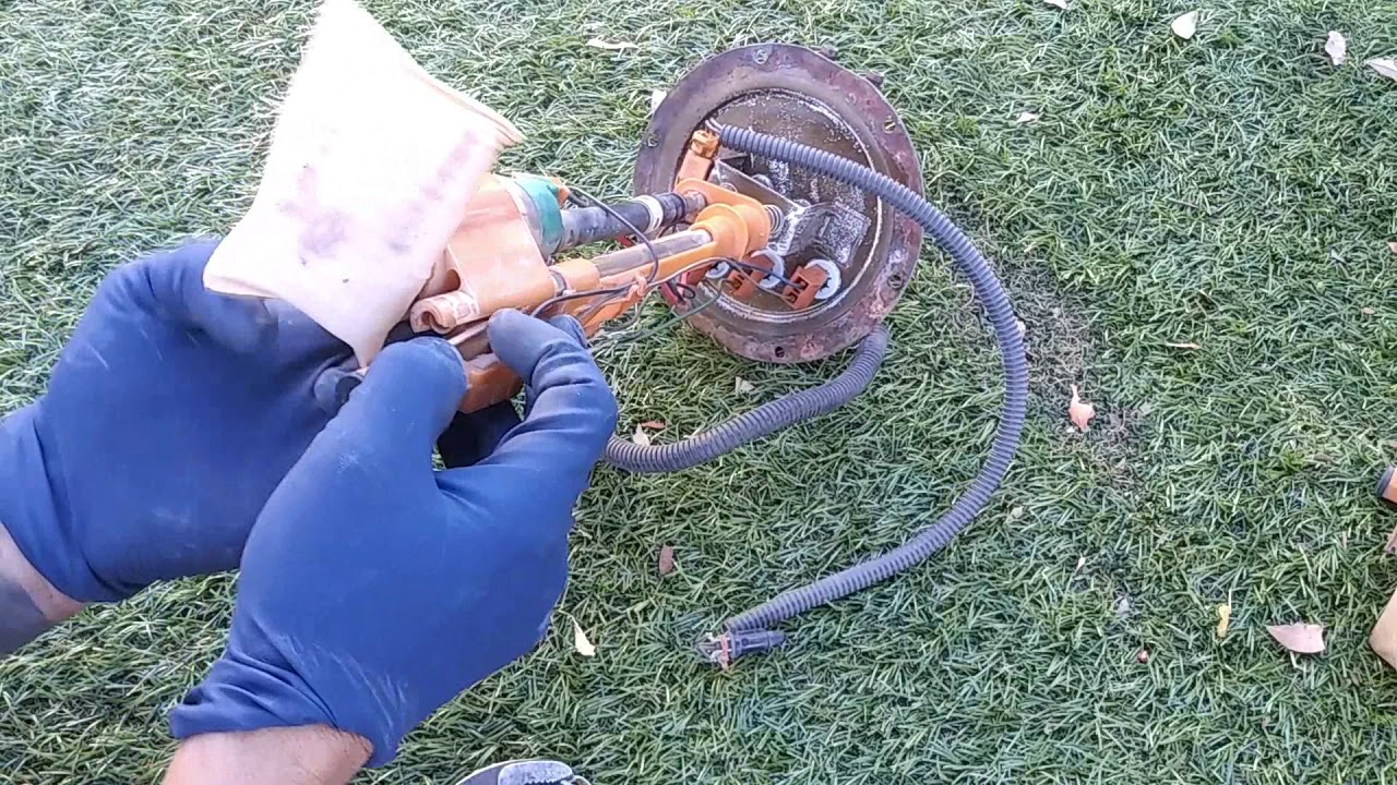 nissan pickup fuel replacement