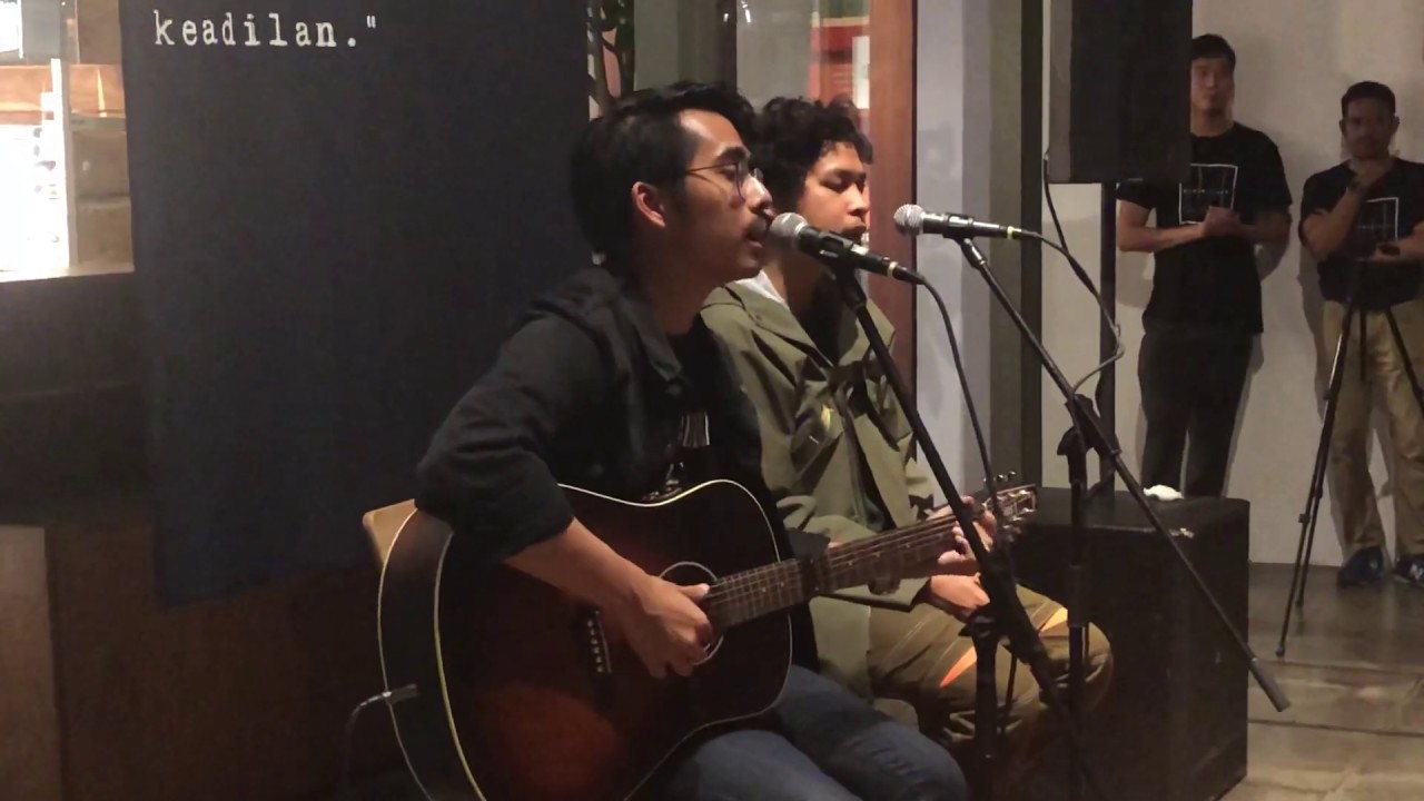 Hindia - Membasuh (Acoustic Live at Dia.Lo.Gue, Jakarta 10/12/2019)