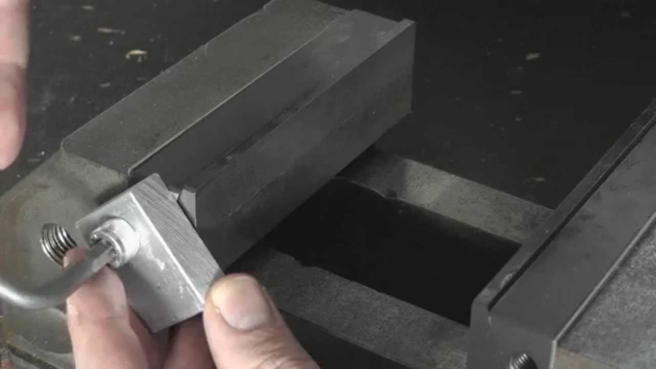 Seiten-/Niederzug-Spannbacke von Kacema GmbH