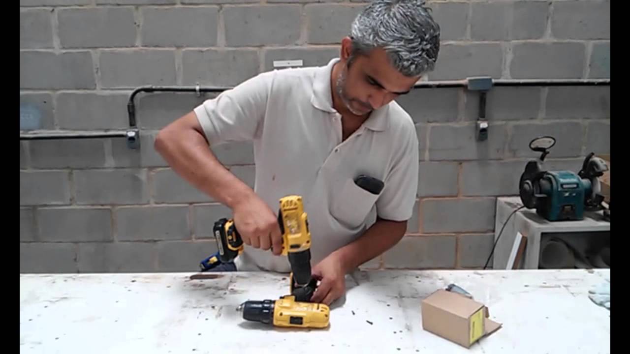 Troca Motor DCD710