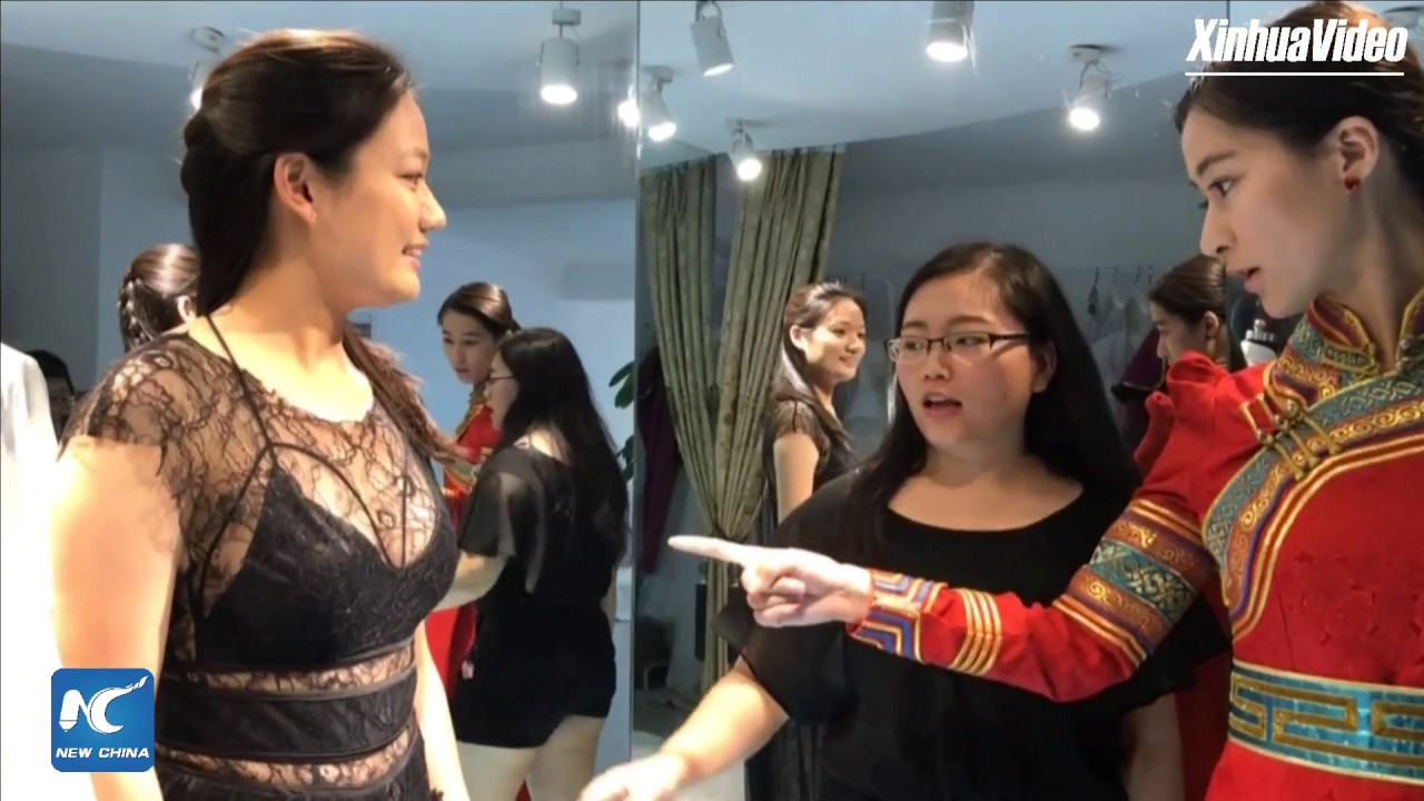 Tradition meets fashion: Touring Mongolian dress design studio in Hohhot, China