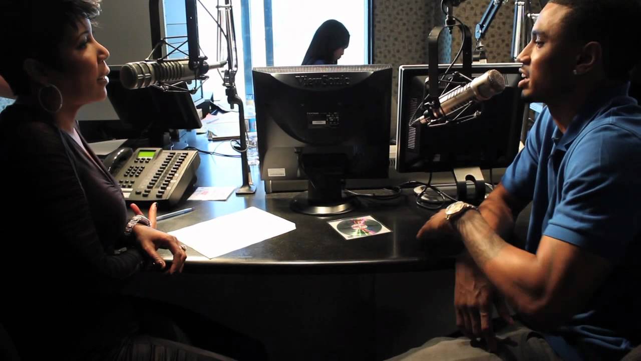 Ebony Steele Interviews Trey Songz