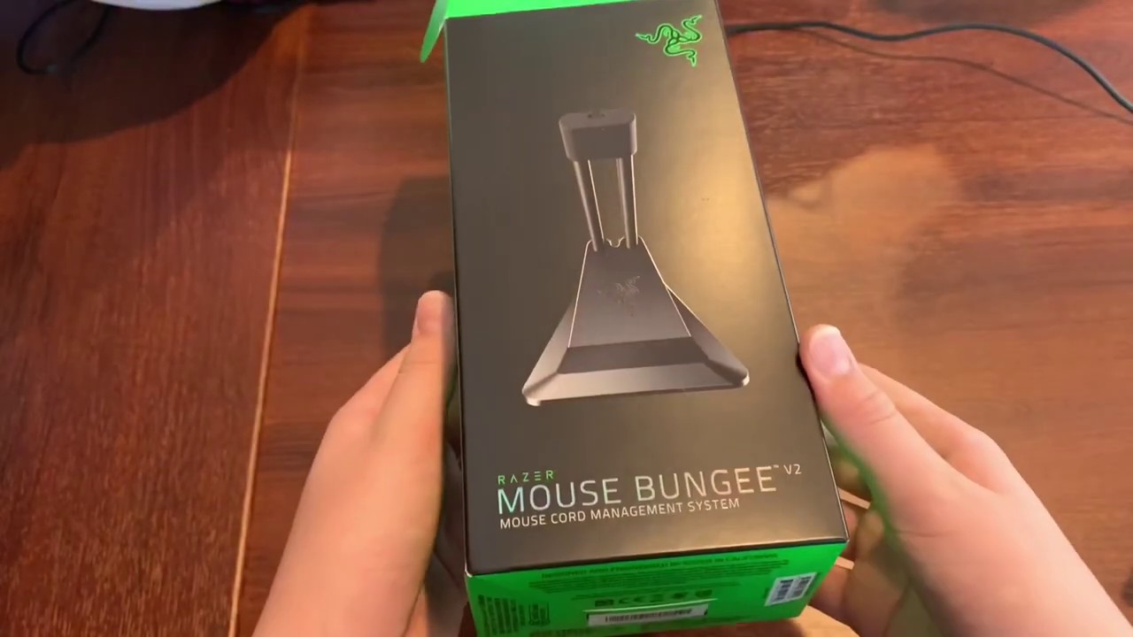 $17 Razer Mouse Bungee V2! (REVIEW AND UNBOXING)