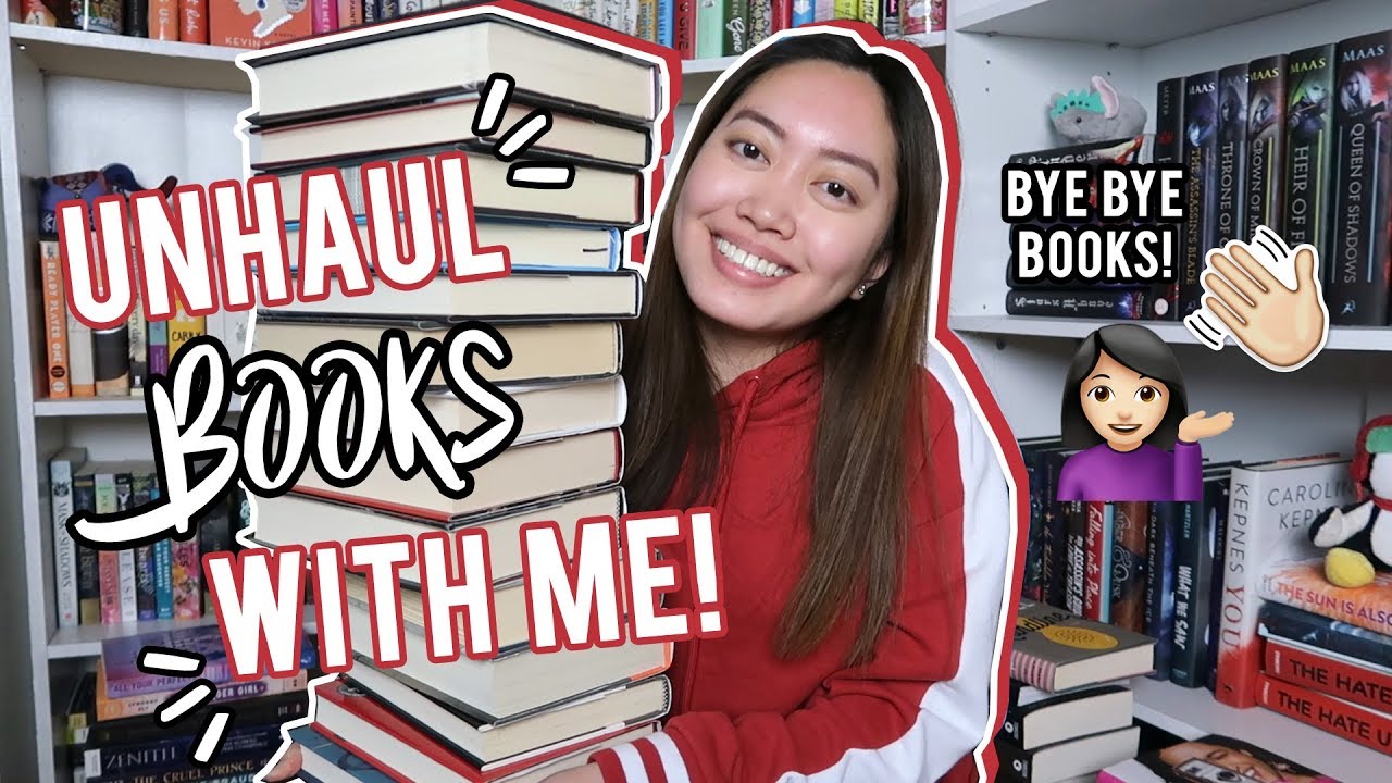 UNHAUL 100+ BOOKS WITH ME + GIVEAWAY! | Bookish Vlog
