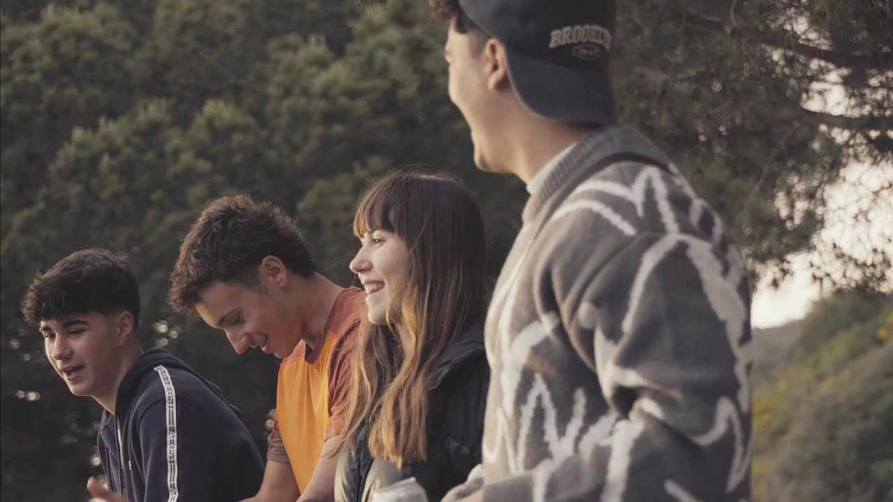 ALES CREMADES [Videoclip] - Erol Urbà & Àrea 51