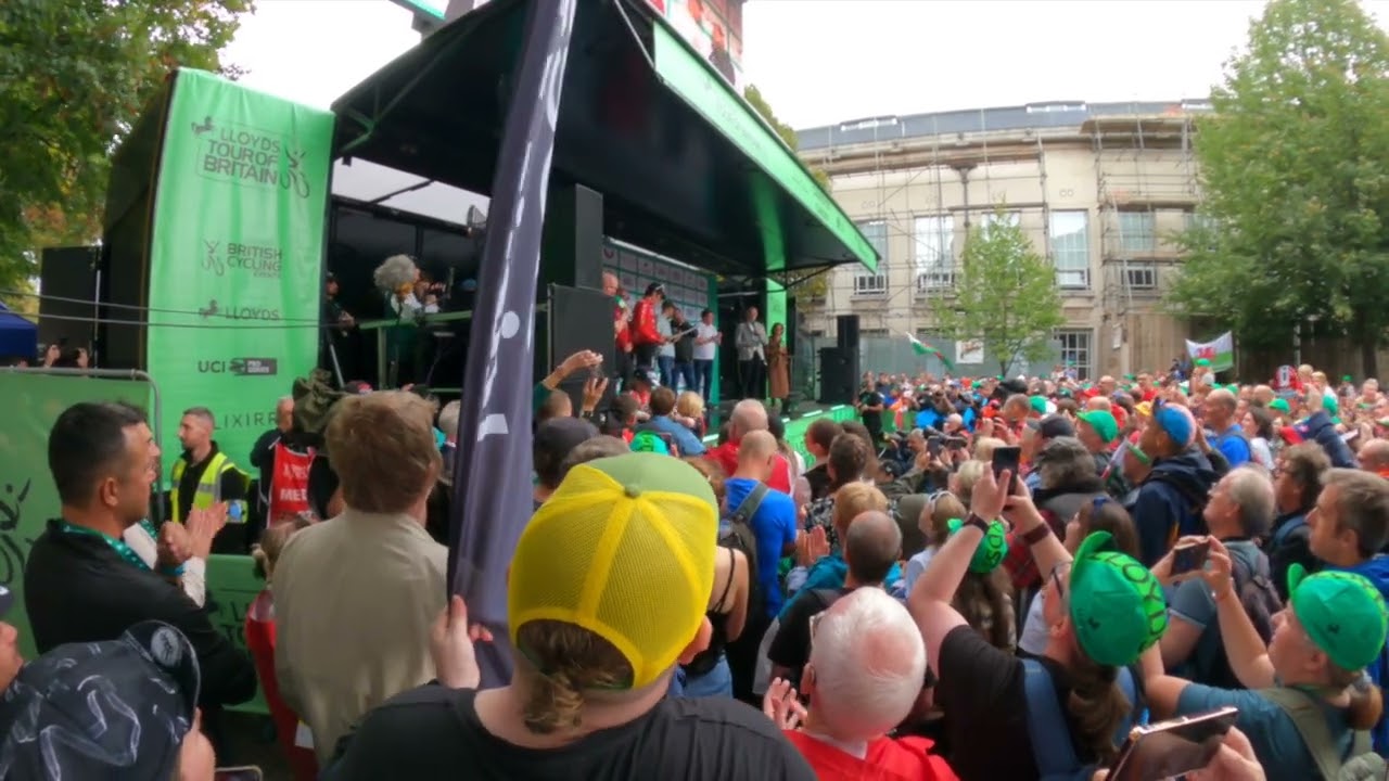 Geraint Thomas Farewell Presentation & Speech - Cardiff - Tour of Britain 2025