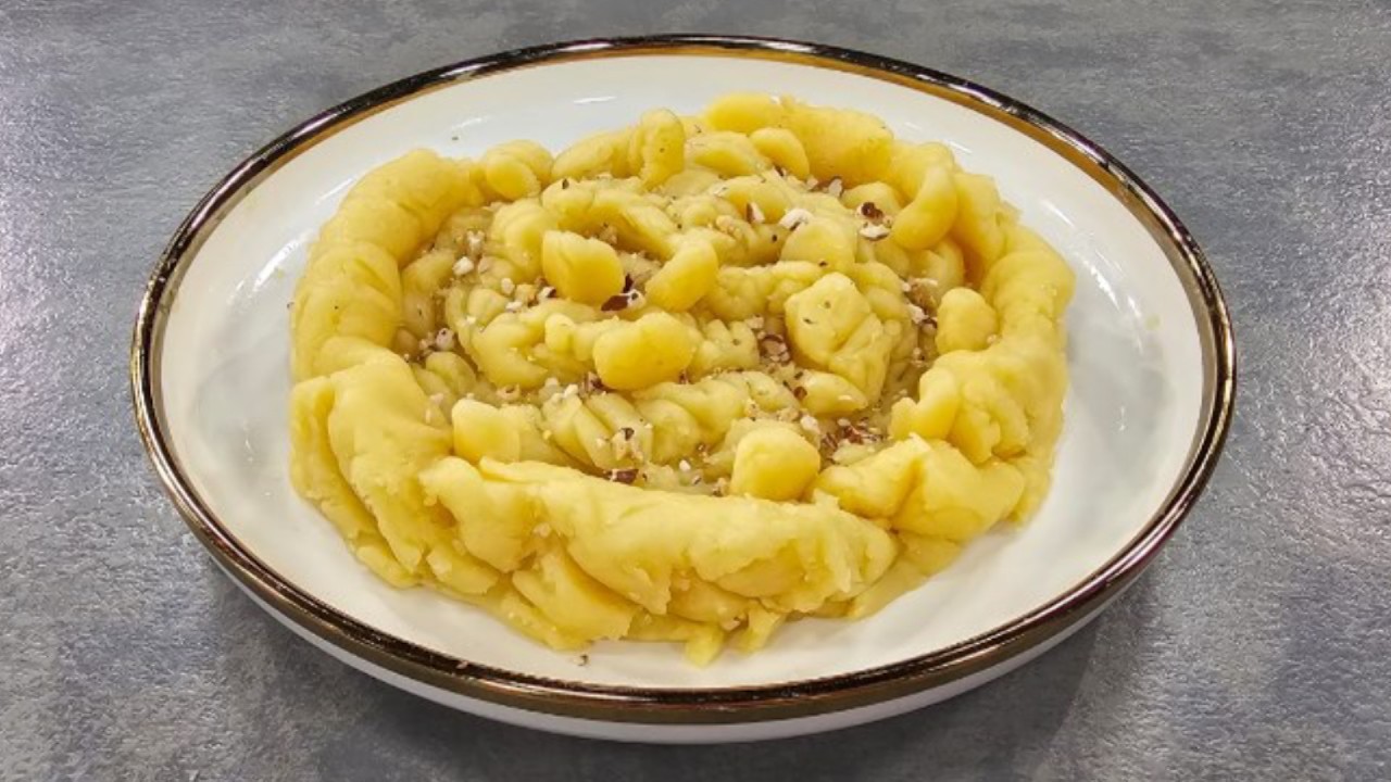 Rreze Dielli - Hallvë me qumësht nga zonja Albana / Provoje këtë recetë dhe nuk do i ndahesh!