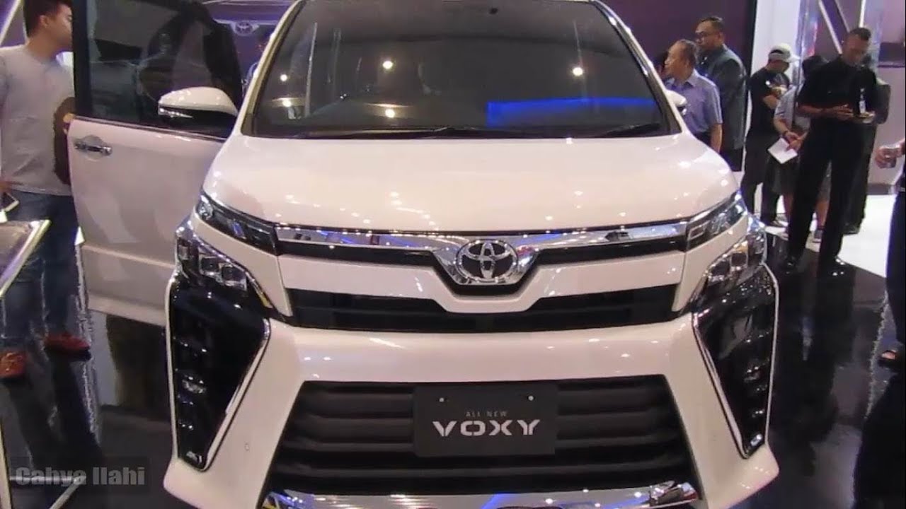 ALL-NEW 2017 TOYOTA VOXY WALKAORUND INTERIOR EXTERIOR