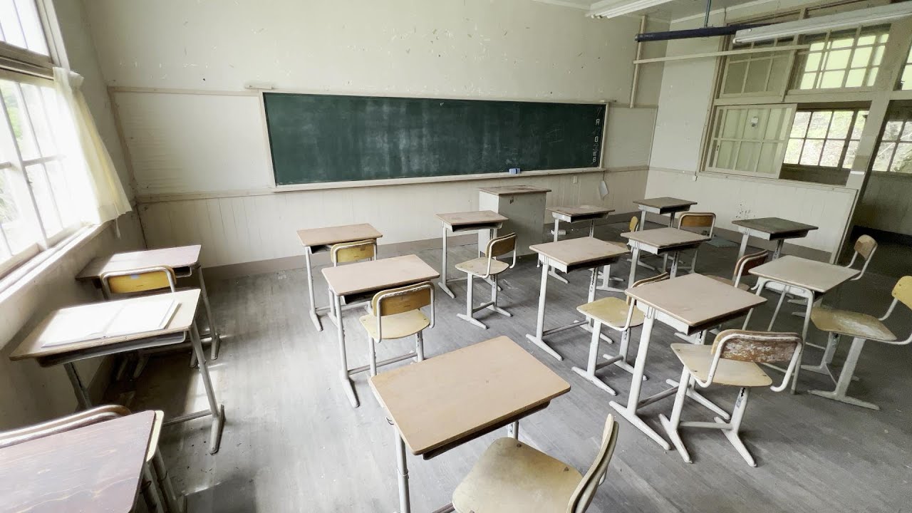 残留物が残る廃校を探索してみた
