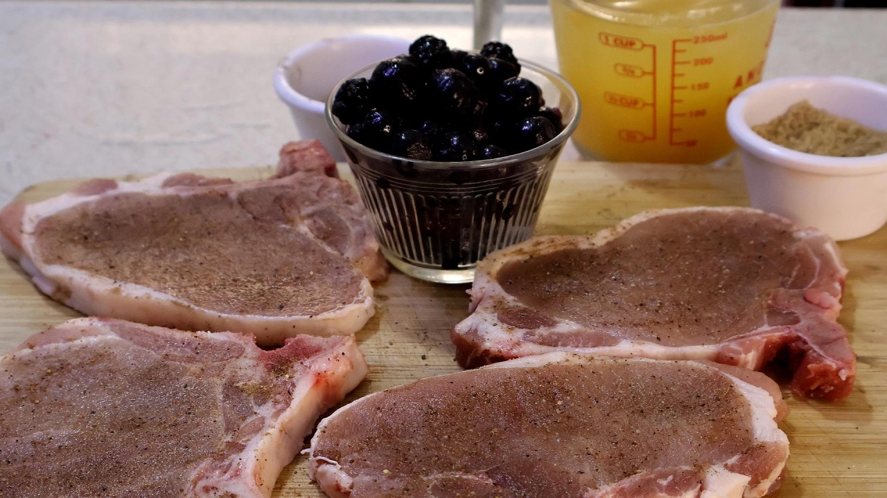RECETA navideña BARATA y fácil chuletas en salsa de arándanos