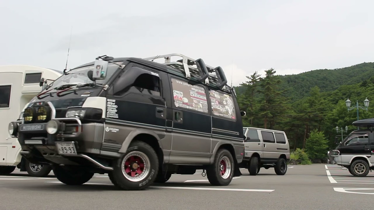 デリカファンミーティング2021 デリカスターワゴン、デリカバン、デリカD5