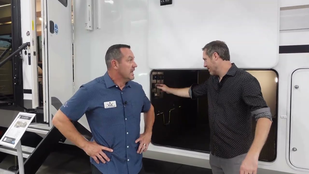 Альянс RV Paradigm 388SP